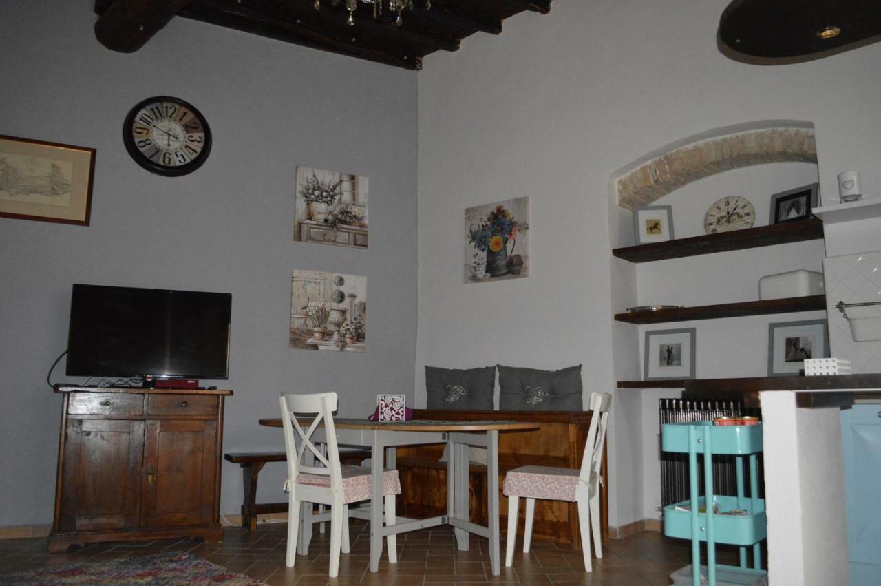 Appartamento In Centro Spoleto Exterior foto